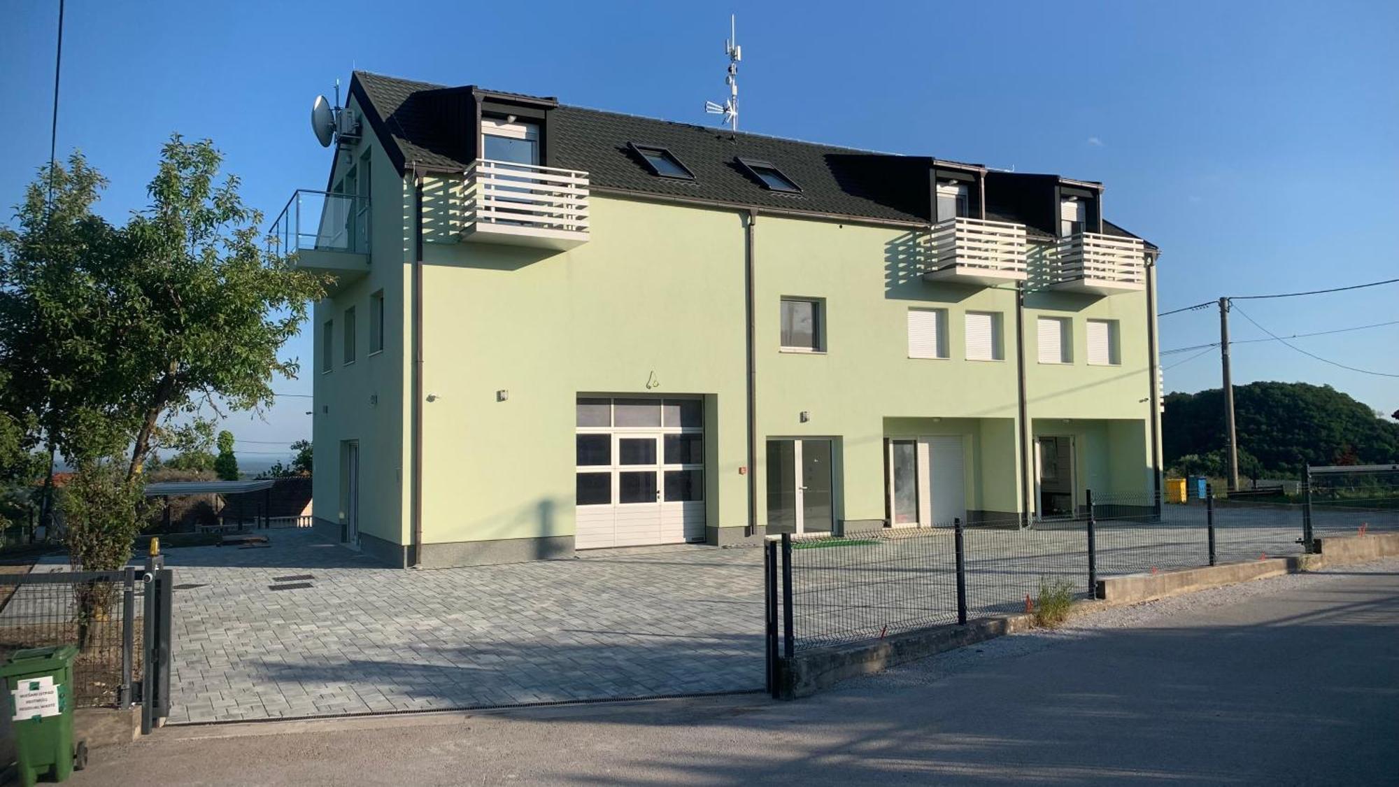 Eros & Aphrodite Samobor Exterior photo